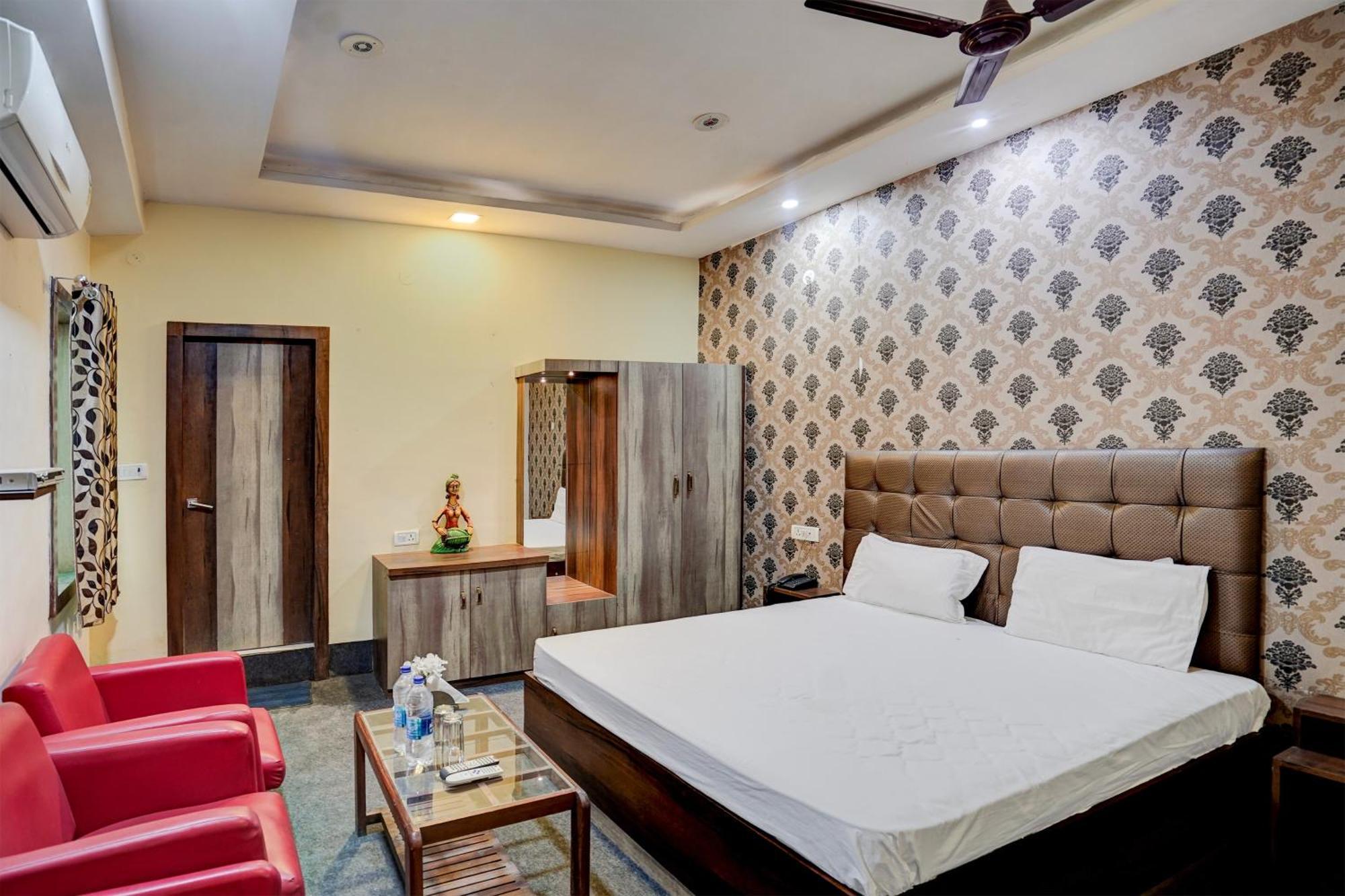 Hotel O Shyam Utsav Mirzapur Екстер'єр фото