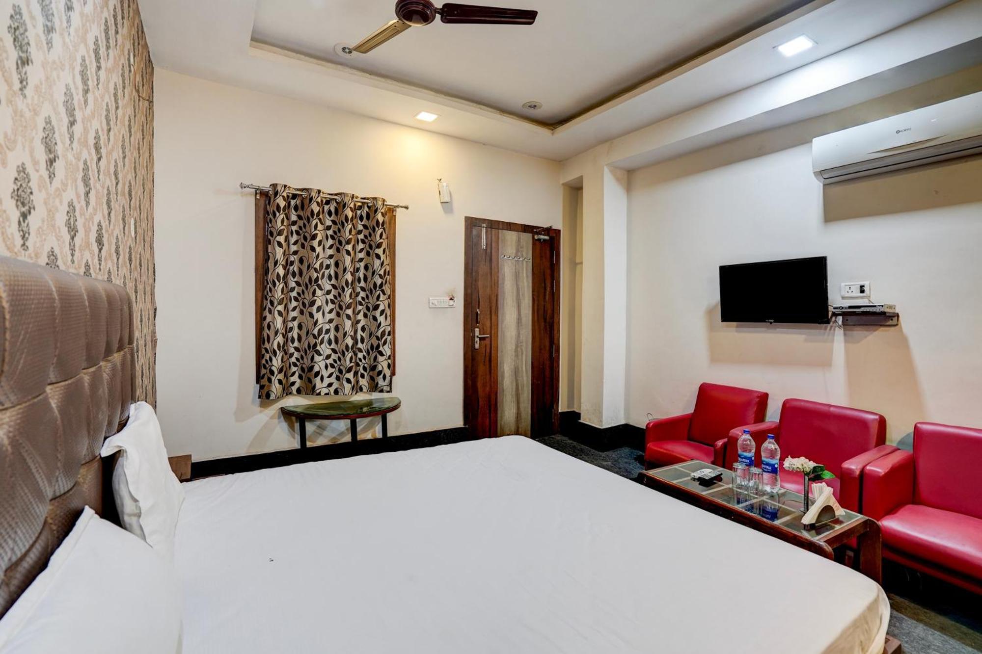 Hotel O Shyam Utsav Mirzapur Екстер'єр фото