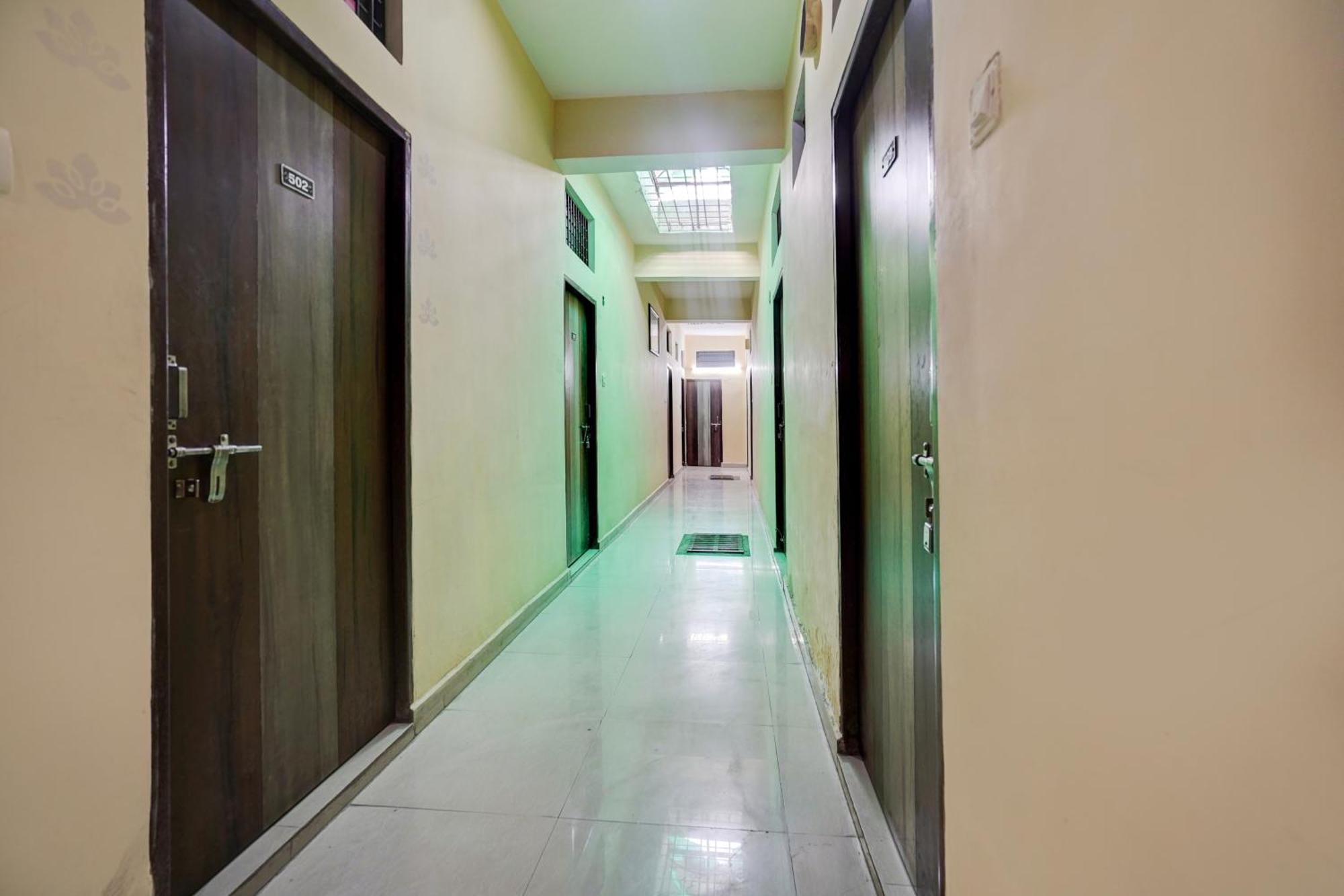 Hotel O Shyam Utsav Mirzapur Екстер'єр фото